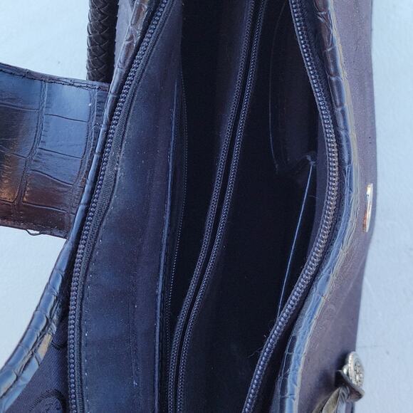 Black heart purse - Picture 5 of 7